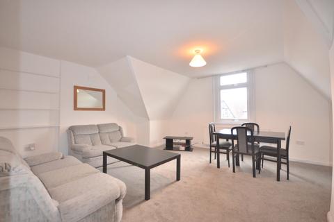 2 bedroom flat to rent, Glenluce Road Blackheath SE3