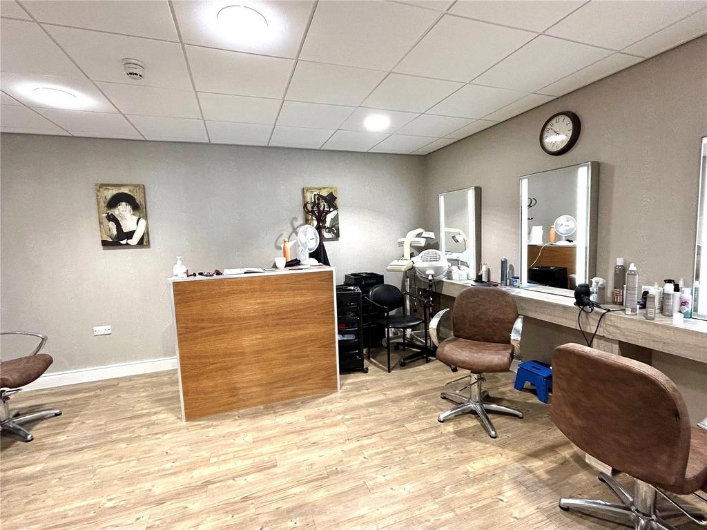Salon