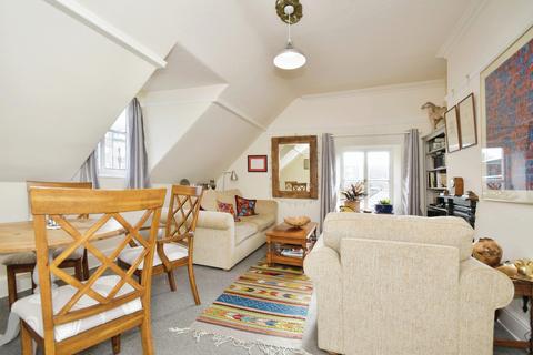 undefined, Broad Walk, Buxton, Derbyshire, SK17