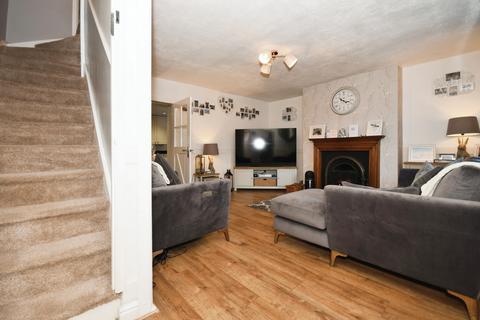 3 bedroom terraced house for sale, Fiddle Street, Buxton, Derbyshire, SK17