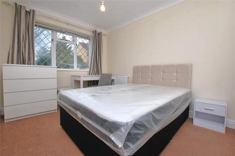 1 bedroom house of multiple occupation to rent, Fairborne Way, Guildford, Surrey, GU2
