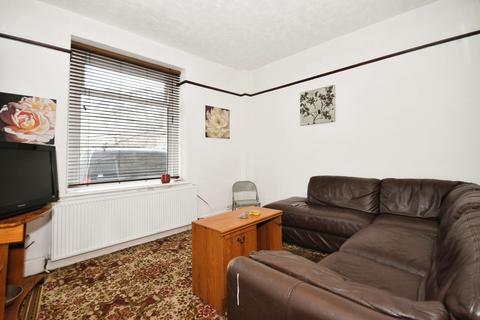 undefined, Dale Terrace, Buxton, Derbyshire, SK17