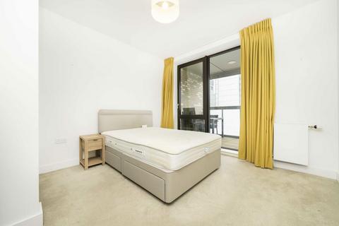 1 bedroom flat for sale, Accra Close, London E14