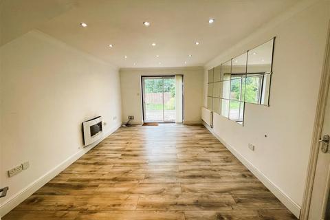4 bedroom detached house to rent, Bassett, Southampton