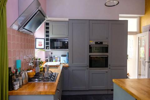 undefined, St. Johns Road, Buxton, Derbyshire, SK17
