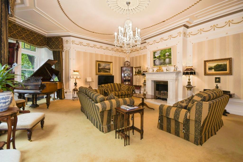 Groud Floor Living