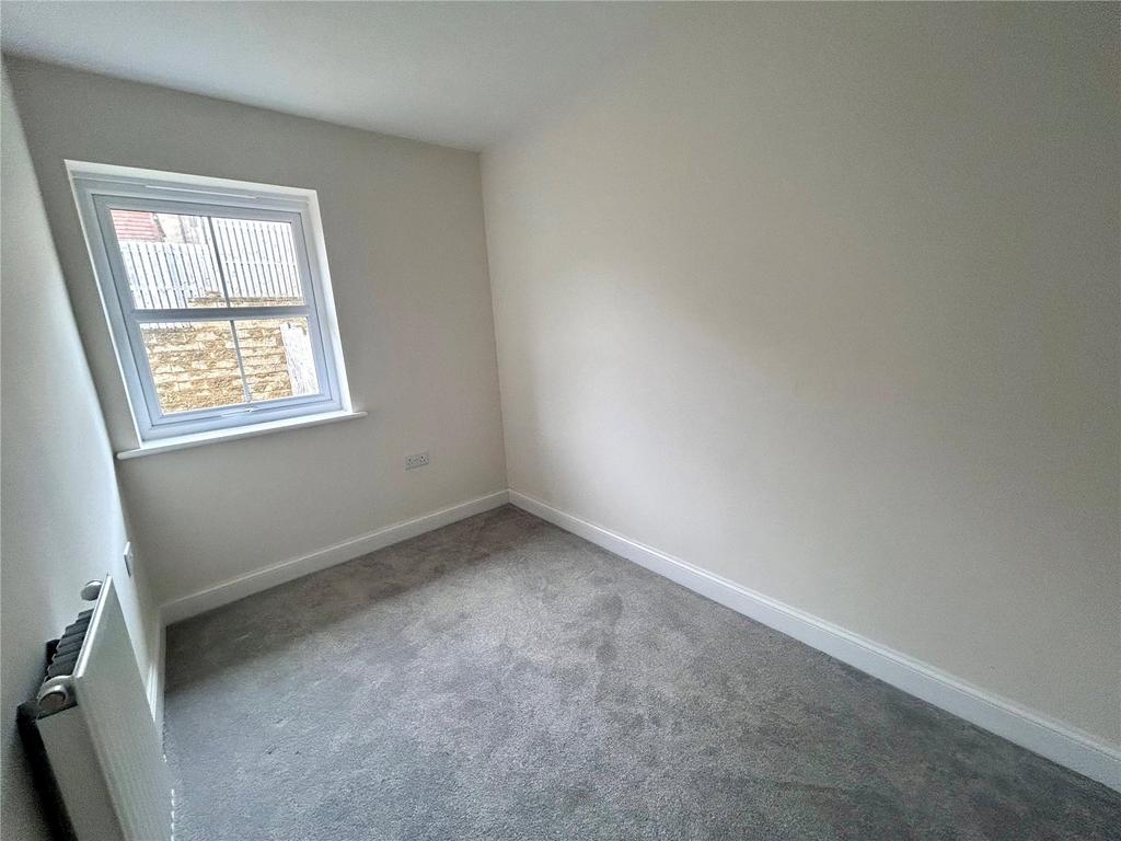 Pbedroom 3