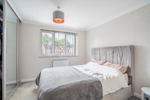 undefined, Rosecroft Way, York