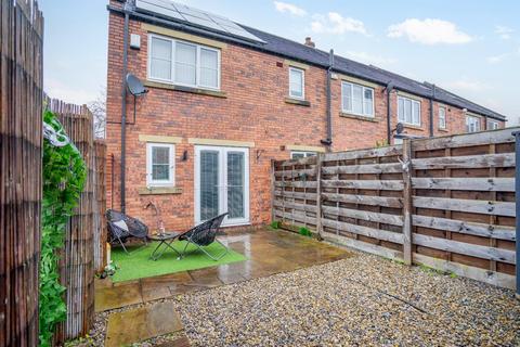 undefined, Rosecroft Way, York