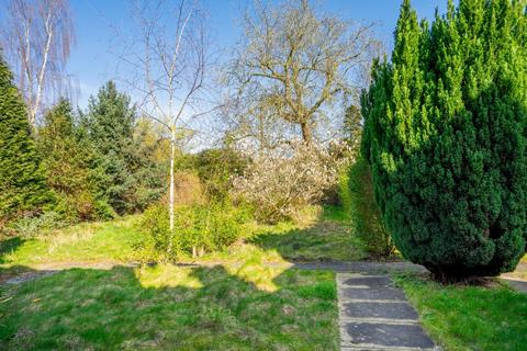 undefined, Rosecroft Way, York