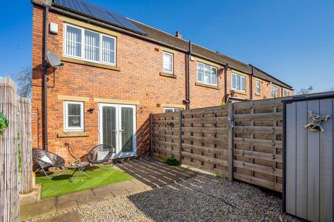 undefined, Rosecroft Way, York