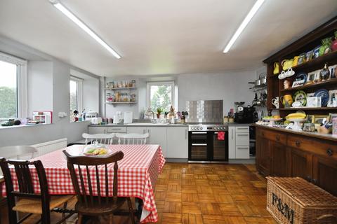 undefined, Wormhill, Buxton, Derbyshire, SK17