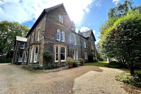 2 bedroom flat for sale, Marlborough Road, Buxton, Derbyshire, SK17