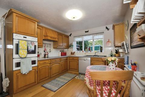 undefined, Wyedale Close, Buxton, Derbyshire, SK17