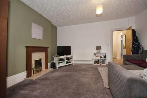 1 bedroom flat for sale, Bath Road, BUXTON, Derbyshire, SK17
