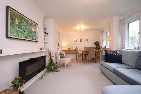 undefined, BALQUHAIN CLOSE, ASHTEAD, KT21
