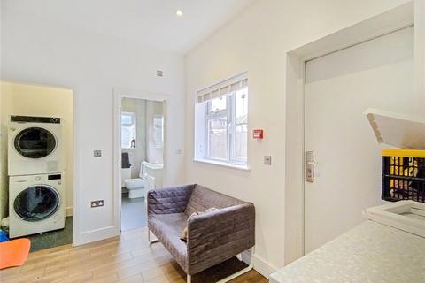 6 bedroom property to rent, Peel Road, Wembley, HA9
