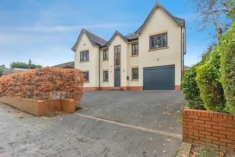undefined, Styal Road, Gatley, Cheadle, Greater Manchester, SK8