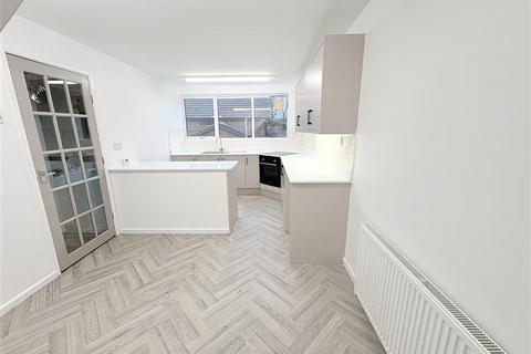 4 bedroom terraced house for sale, Warley Close, Cheadle, Greater Manchester, SK8