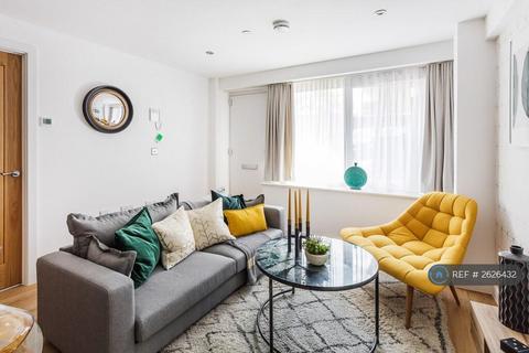 1 bedroom apartment to rent, Goldsworth Road, Woking, GU21