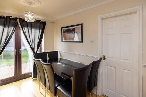 Orchard Grove, Dunscroft, DN7