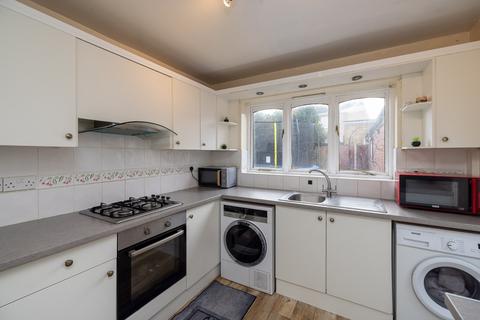 3 bedroom detached house for sale, Orchard Grove, Dunscroft, Doncaster DN7