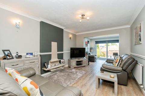 3 bedroom detached house for sale, Calderbrook Drive, Cheadle Hulme, Cheadle, Greater Manchester, SK8