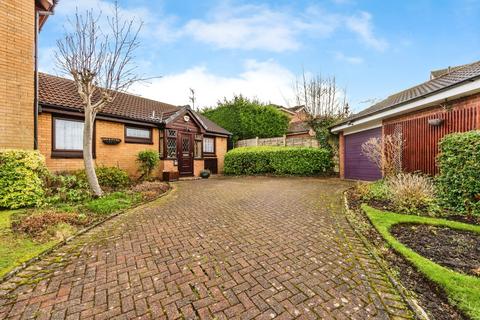2 bedroom bungalow for sale, Bridgend Close, Cheadle Hulme, Cheadle, Greater Manchester, SK8