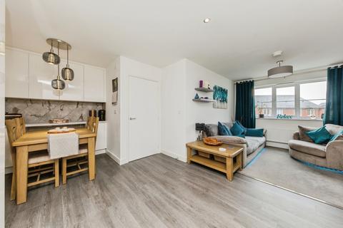 2 bedroom flat for sale, Jack Mills Way, Shavington, Crewe, Cheshire, CW2