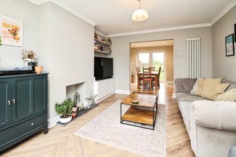 3 bedroom semi-detached house for sale, The Gardens, Leamington Spa, CV31