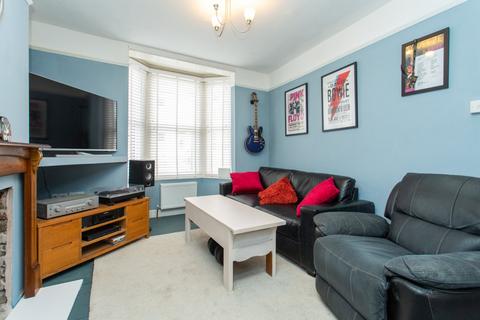 3 bedroom terraced house for sale, Avenue Road, Dover, CT16