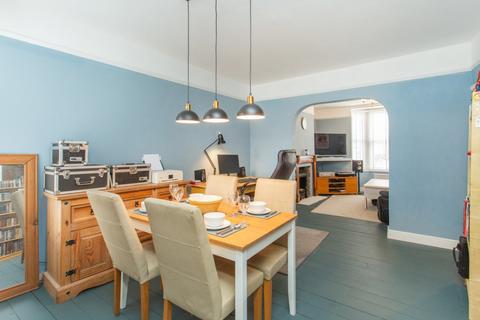 3 bedroom terraced house for sale, Avenue Road, Dover, CT16