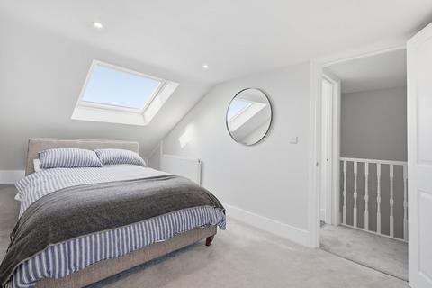 4 bedroom terraced house for sale, Second Avenue, London, SW14