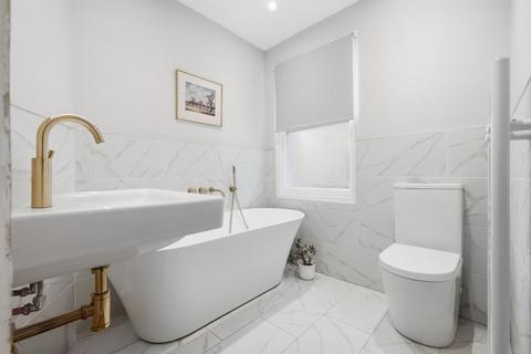 4 bedroom terraced house for sale, Second Avenue, London, SW14