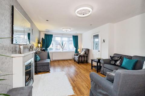 undefined, Sandy Lane, Droylsden, M43