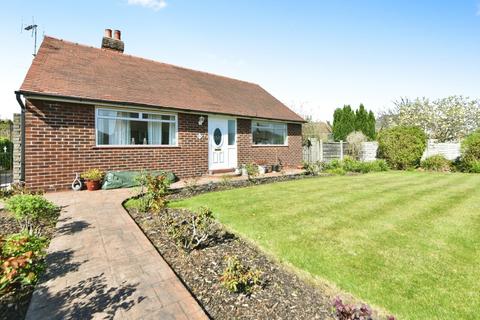 2 bedroom bungalow for sale, Radnor Avenue, Denton, Manchester, Greater Manchester, M34
