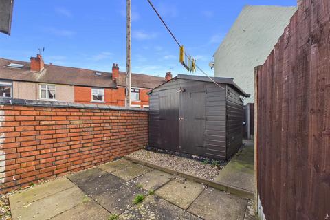 2 bedroom terraced house to rent, Tomkinson Road, Nuneaton