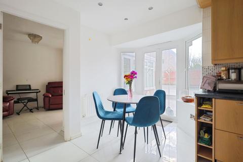 undefined, Greenside Lane, Droylsden, Manchester, Greater Manchester, M43