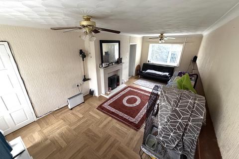 4 bedroom terraced house for sale, Church Street, Ellesmere Port CH65