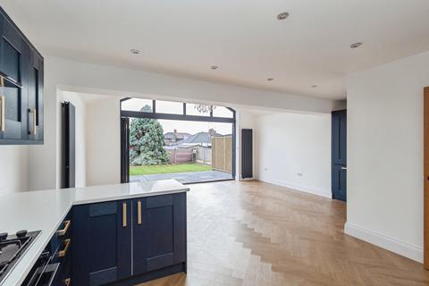 2 bedroom bungalow for sale, Stanley Road, Dane Bank, Manchester, Greater Manchester, M34