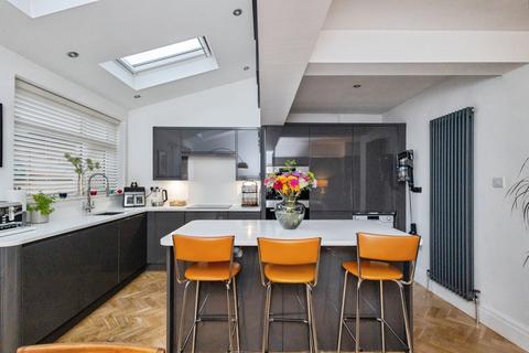 3 bedroom semi-detached house for sale, Palm Street, Droylsden, Manchester, Greater Manchester, M43