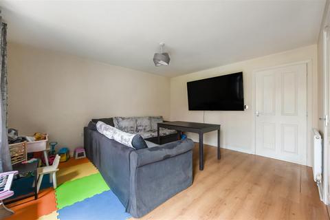 3 bedroom semi-detached house for sale, Barley Road, Andover
