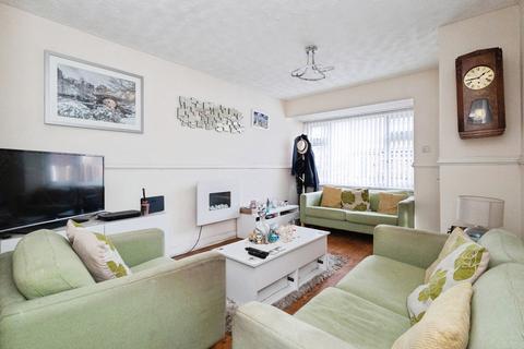 2 bedroom semi-detached house for sale, Franklyn Road, Droylsden, Manchester, Greater Manchester, M43