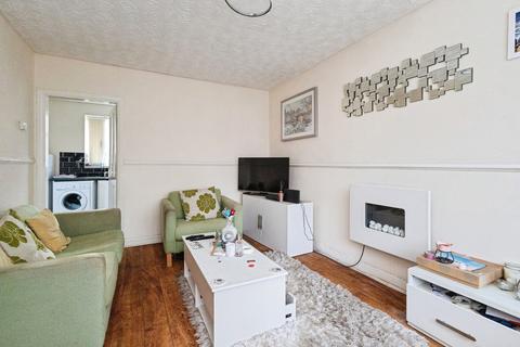 2 bedroom semi-detached house for sale, Franklyn Road, Droylsden, Manchester, Greater Manchester, M43