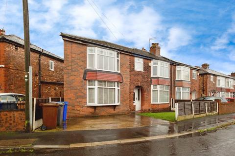 4 bedroom semi-detached house for sale, Masefield Road, Droylsden, M43