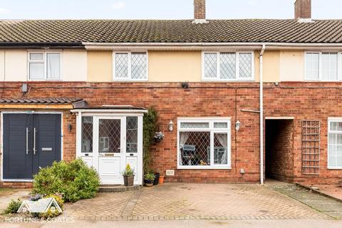 undefined, Carters Mead, Harlow
