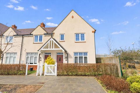 Loftus Square, Newport, NP19