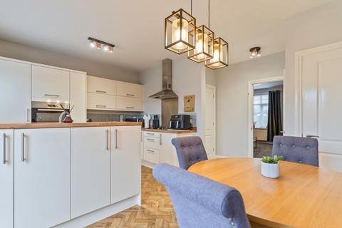 3 bedroom terraced house for sale, Loftus Square, Newport, NP19