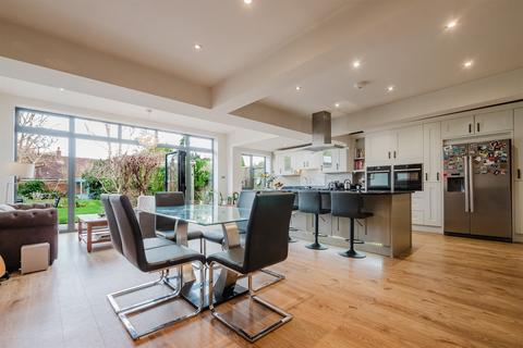 4 bedroom end of terrace house for sale, Town Lane, Mobberley