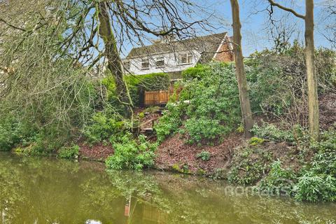 undefined, Badgers Close, Fleet, Hampshire